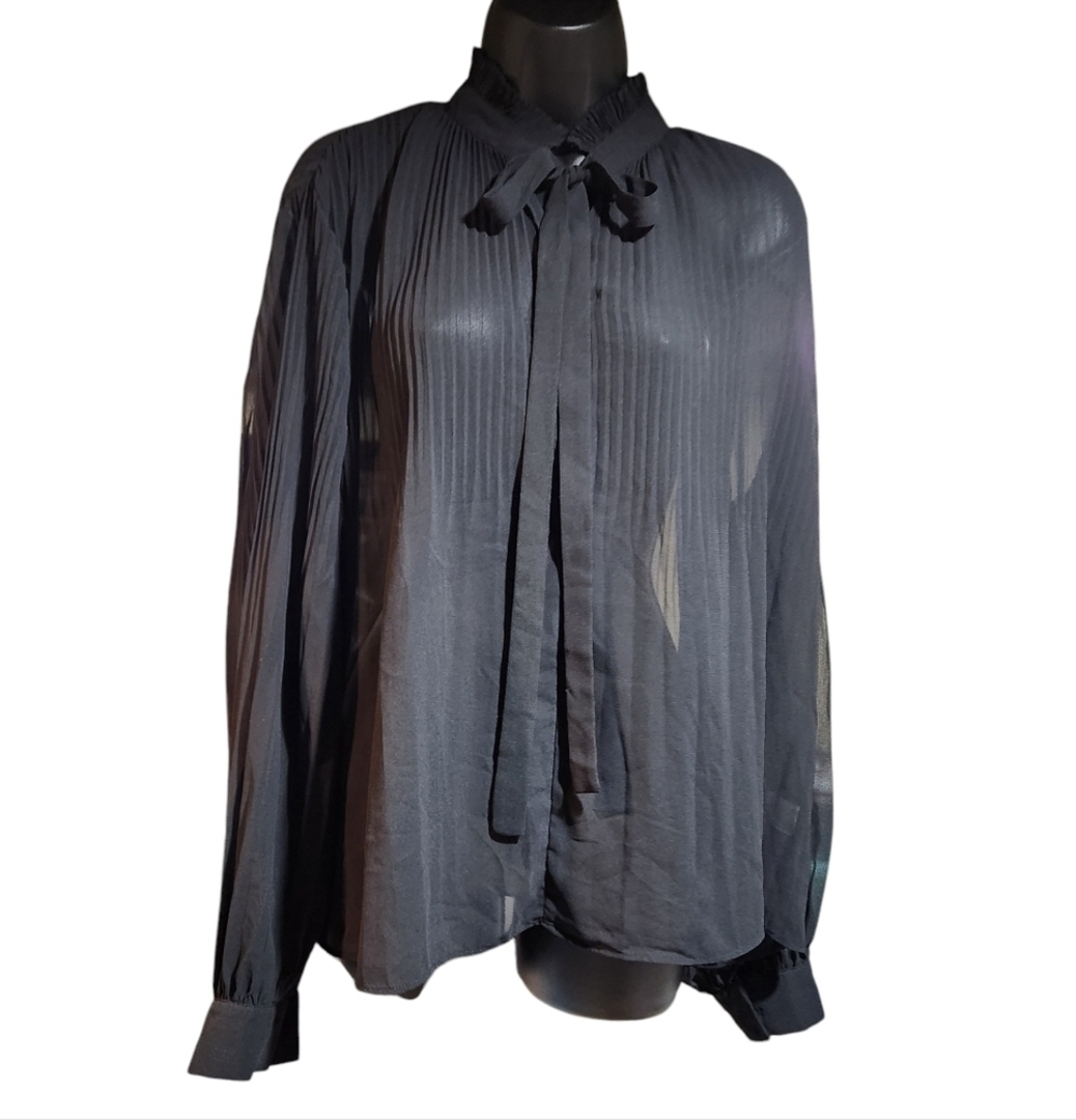 Vintage Charlotte Russe Pleated Bow Tie All-Around Pleated Raglan Sleeves Size L